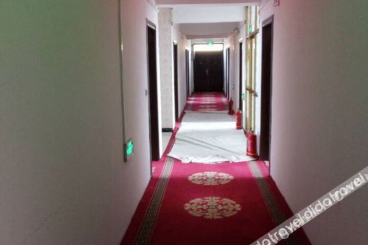 Hotel Interior 4 of 15