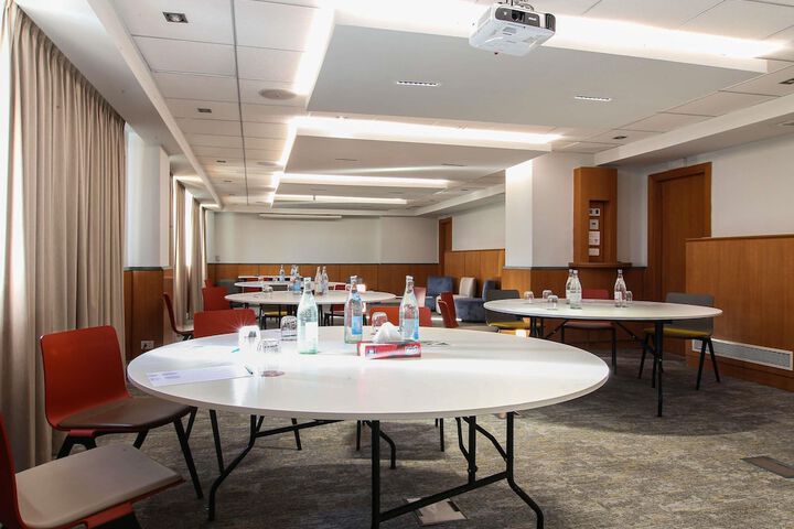 Meeting 215 of 268