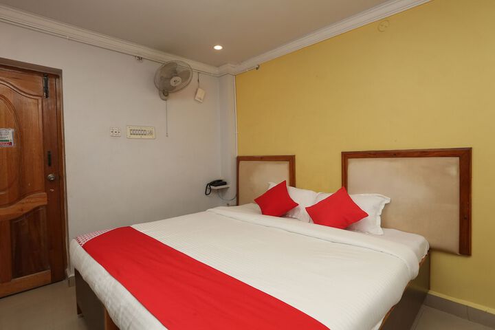 Room 8 of 15