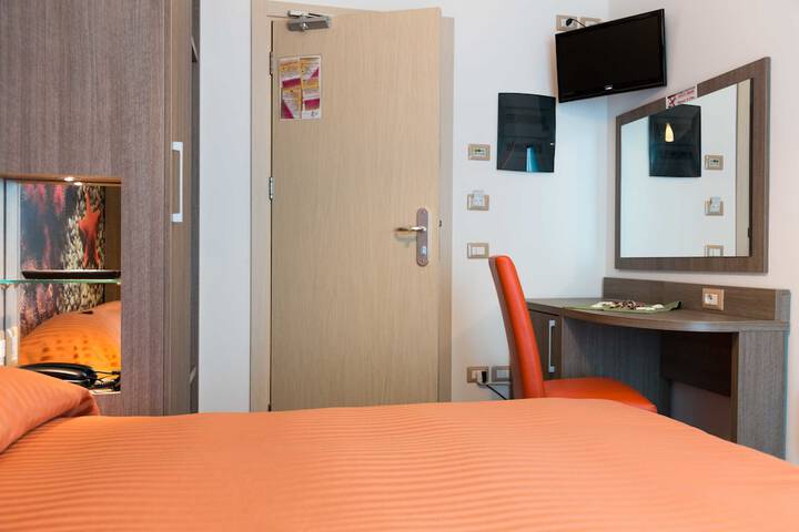 Room 88 of 151