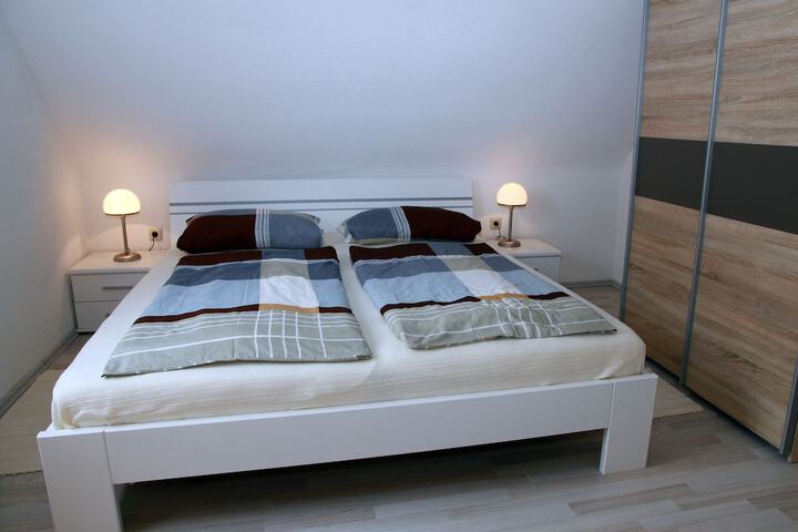 Room 7 of 54