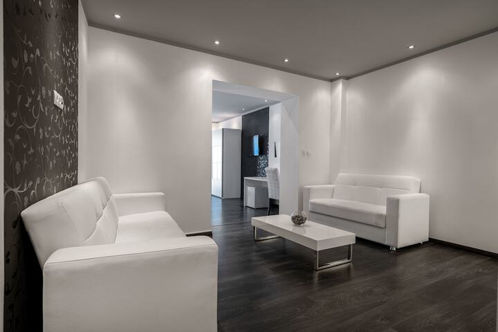 Room 15 of 16