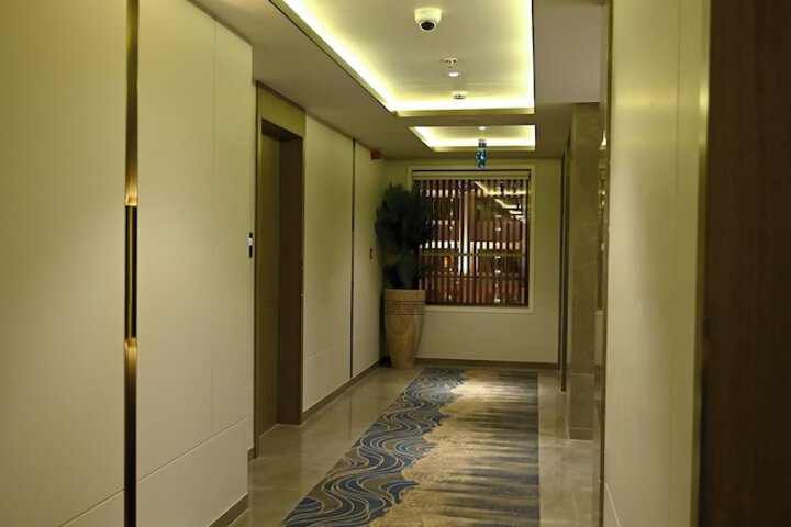 Hotel Interior 5 of 170