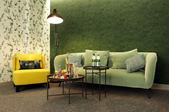 Room 11 of 135