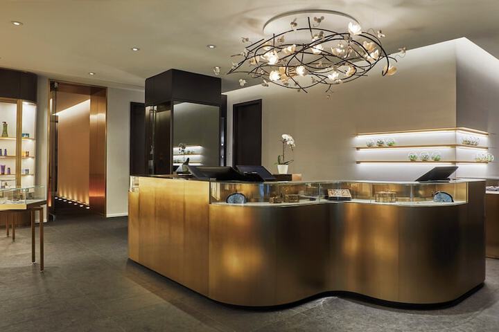 Spa reception