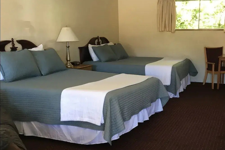 Photo of Sherwood Forest Motel