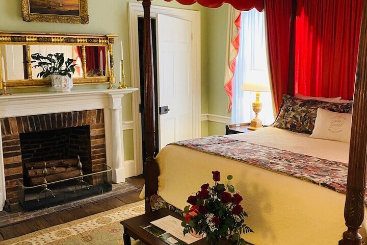 Room 16 of 69