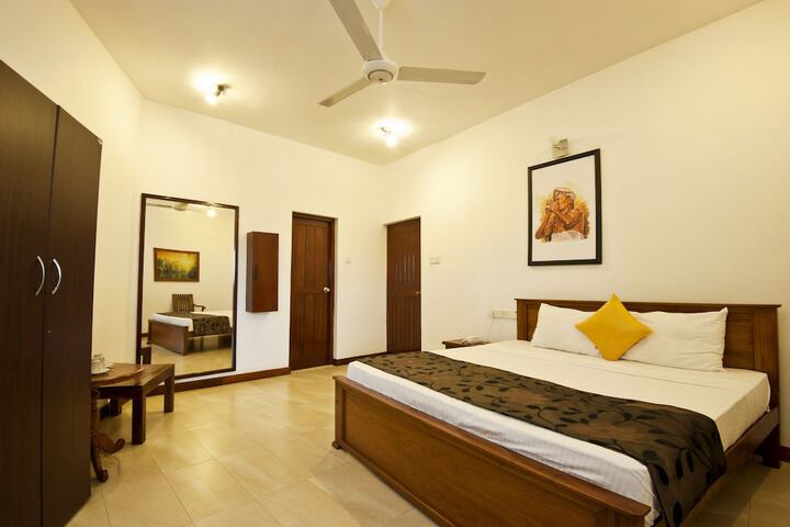 Room 30 of 70