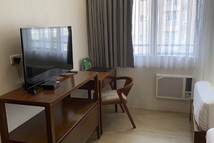 Room 18 of 85