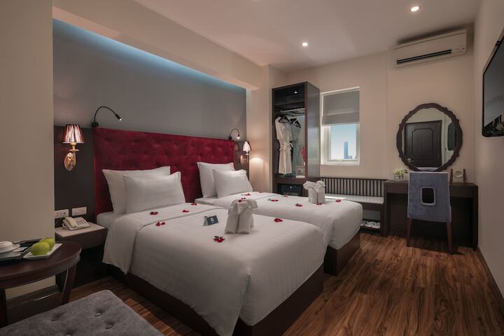 Room 13 of 57