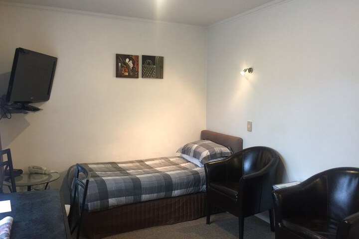 Room 19 of 47