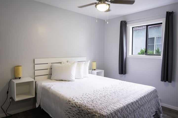 Room 15 of 147