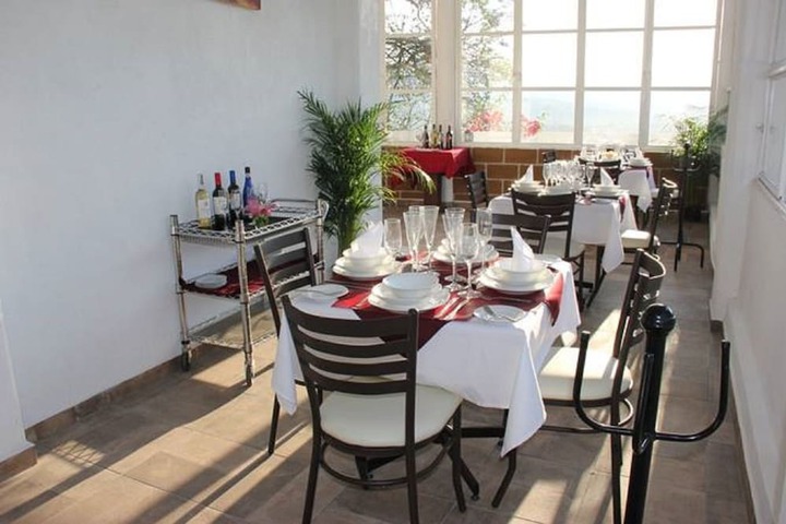 Dining 50 of 65