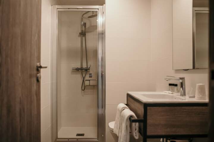 Room 56 of 72