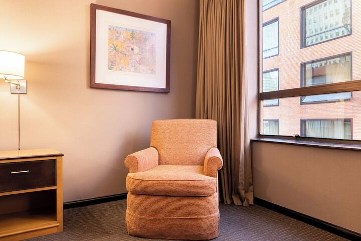 Room 22 of 72