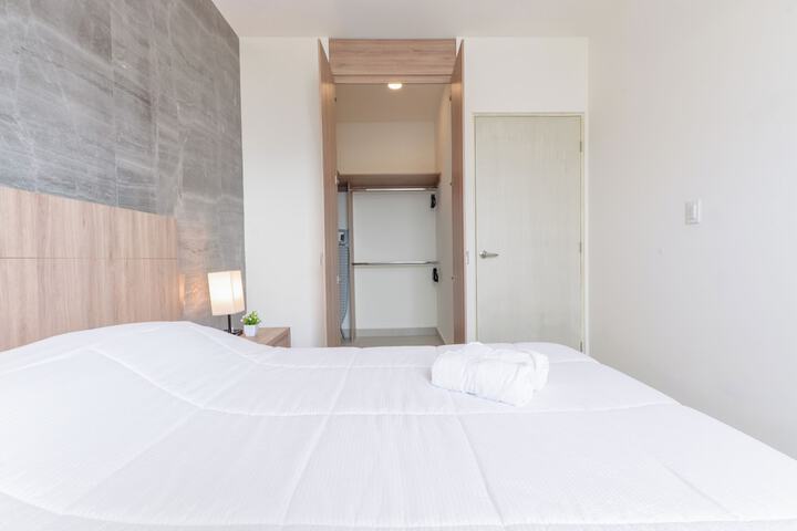 Room 3 of 249