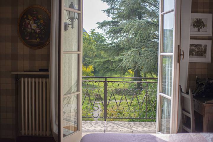Room 26 of 31