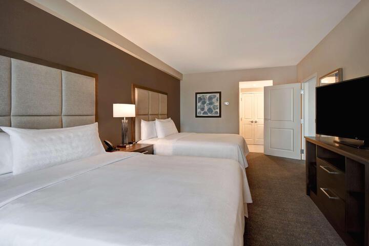 1 King Bed Studio Suite (19 of 20)