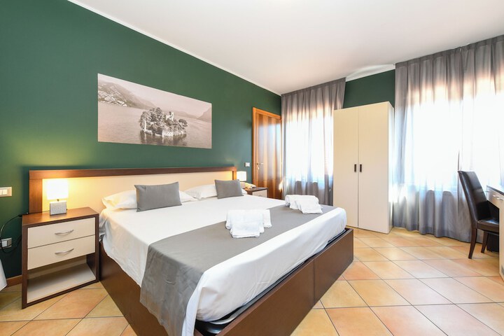 Room 29 of 104