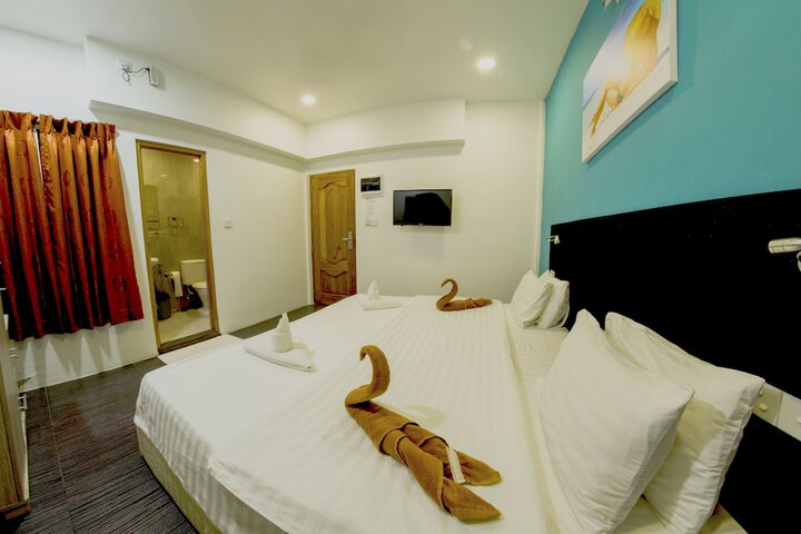 Room 9 of 51
