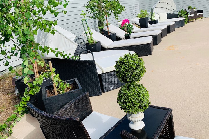 Sundeck