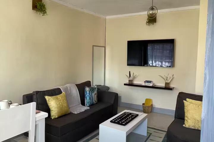 Room 18 of 25