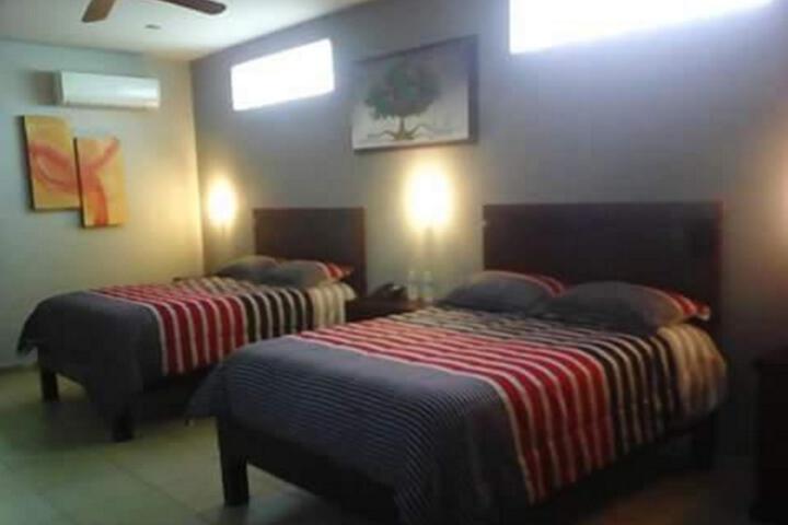 Room 20 of 33