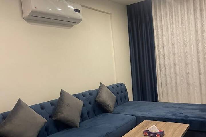 Room 26 of 38