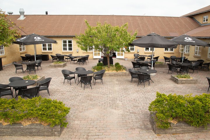 Terrace/Patio 23 of 110