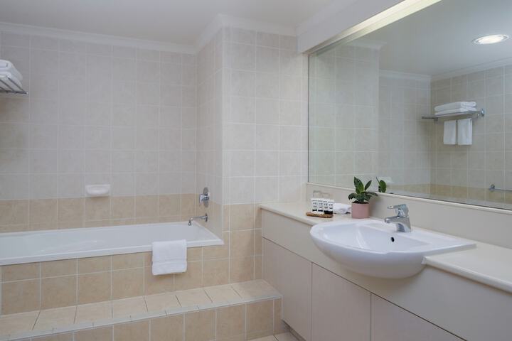 Room 14 of 23