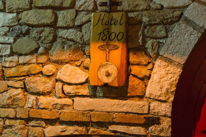 Small Luxury Hotel 1800
