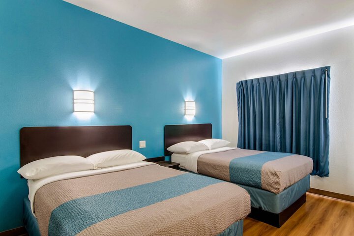 Room 25 of 56