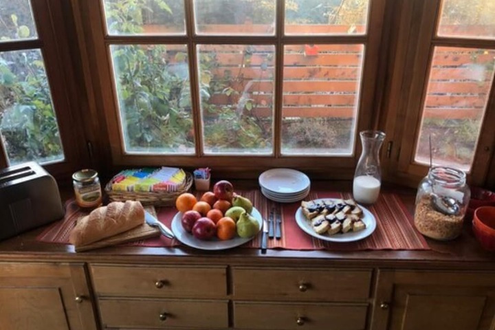 Breakfast/Coffee Service 25 of 48