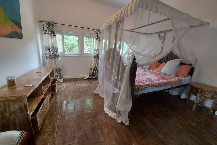 Room 42 of 52