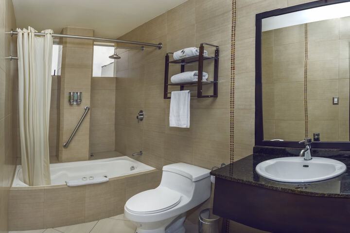 Room 14 of 62