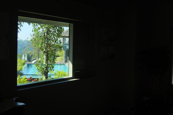 Room 13 of 56