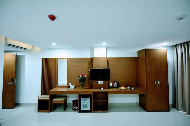 Room 36 of 46