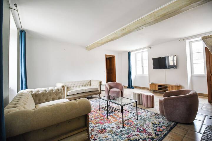 Room 29 of 64