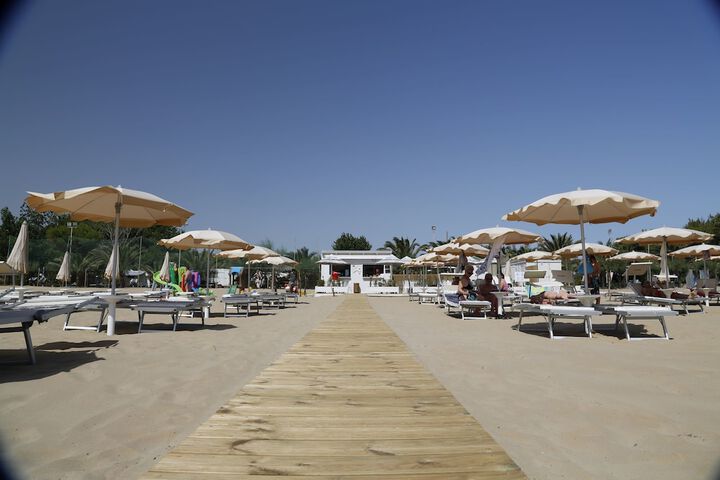 Beach 48 of 75