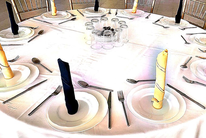 Dining 168 of 208