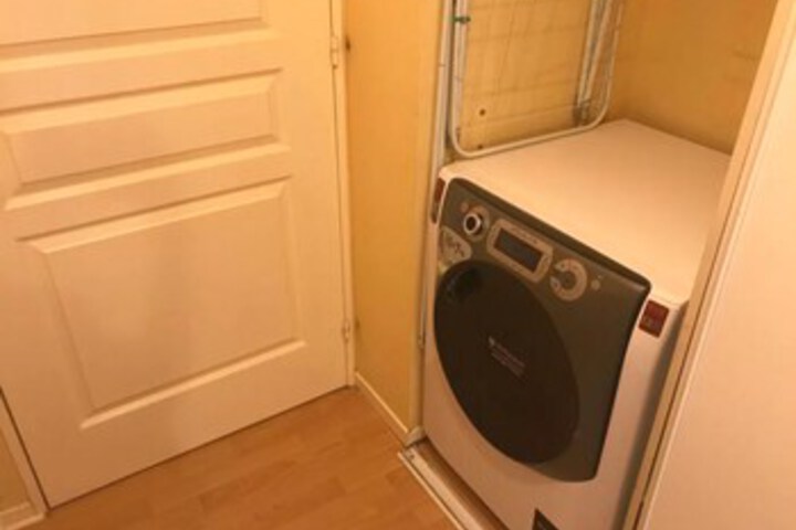 Room 13 of 19