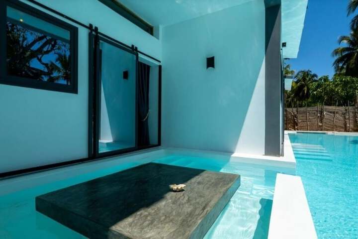 Pool 42 of 75