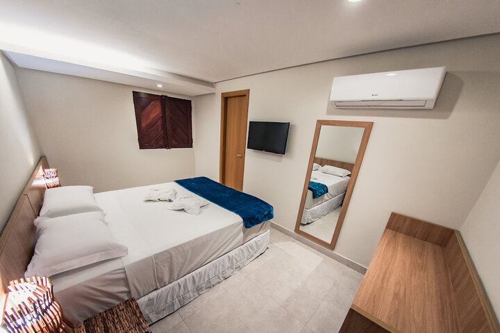 Room 3 of 81