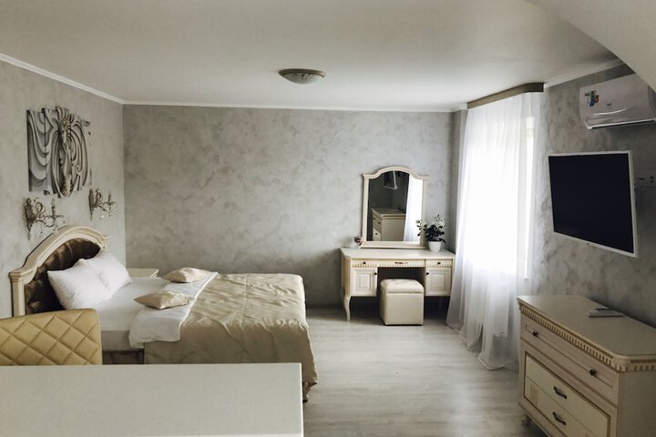 Room 30 of 101