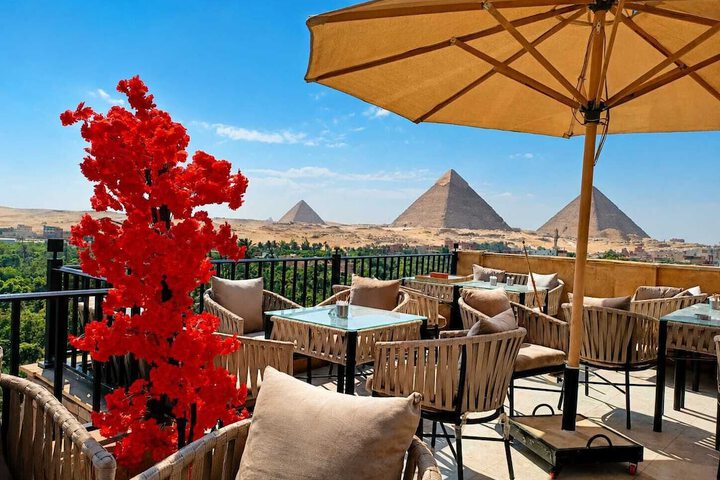 New Gardenia Pyramids View
