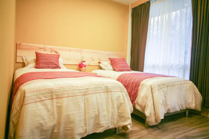 Room 10 of 49