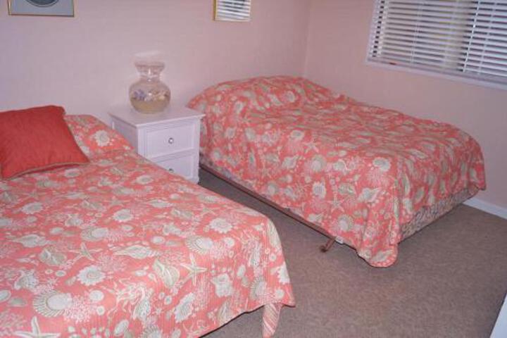 Ocean Hideaway 205 by RedAwning in Ocean City, MD