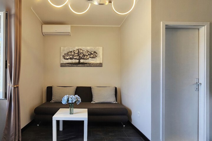 Room 96 of 140