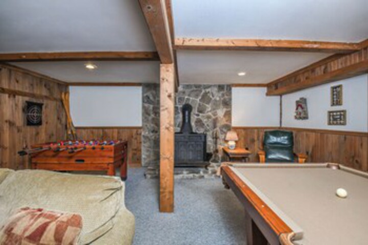 Room 5 of 33