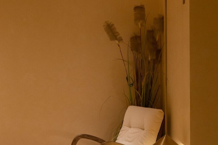 Room 54 of 79